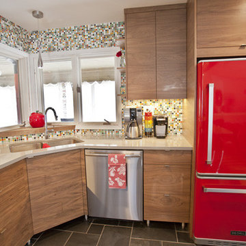Big Chill Pro in Cherry Red