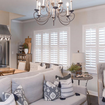 Industrial Chic Farmhouse: Collaboration w/ Lindsay
