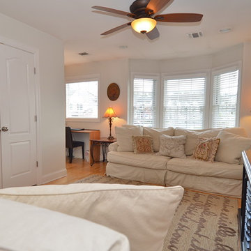 A Shabby Chic Townhome in Sparta, New Jersey