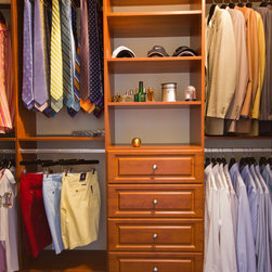Custom Closet Accessories - Clothing Valets And Suit Stands