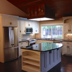 Santa Clara - Kitchen Cabinetry