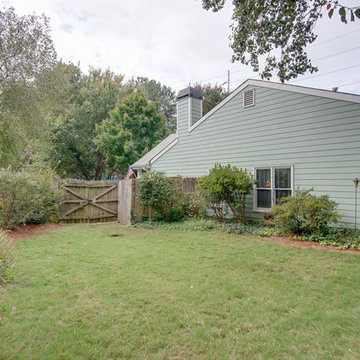 S Garden Ct NE