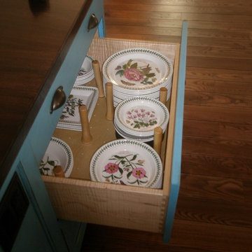 Plate drawer