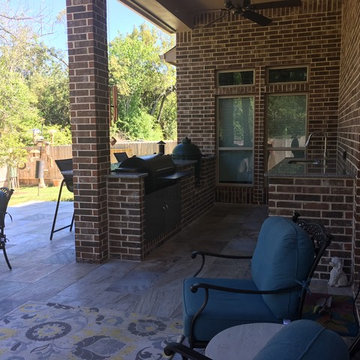 Outdoor Kitchen