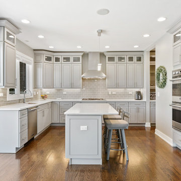 7034 Beckwith Rd, Morton Grove, IL