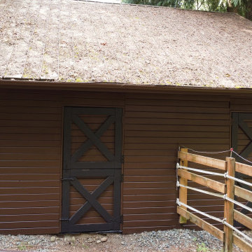 Farmhouse Exterior Painting in Issaquah, WA | Local House Painting Company