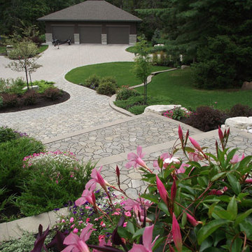 Traditional Estate