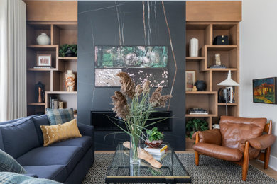Example of a transitional living room design in Chicago