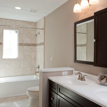 Cydney’s Bathroom
