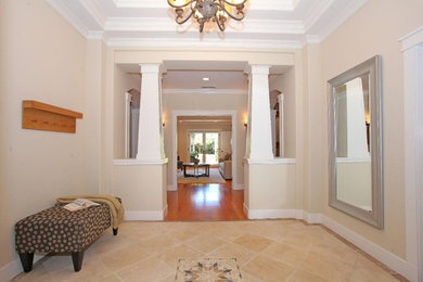 Entryway - traditional entryway idea in San Francisco