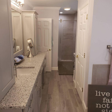 Maynard Contemporary Master Bathroom