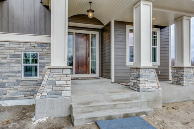 Transitional exterior home idea in Minneapolis