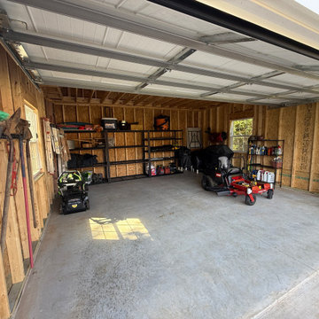 Detached Garage