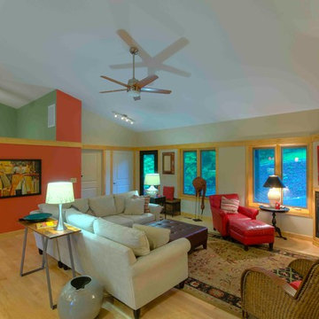Warmth and Modern Style Meet at Smith Mountain Lake