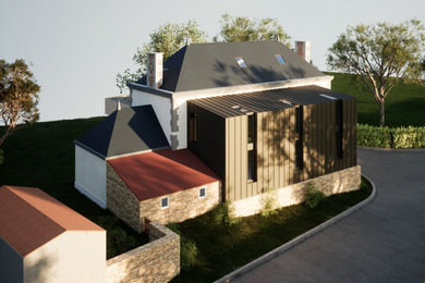 Idées déco pour une grande façade de maison métallique et noire contemporaine à trois étages et plus avec un toit plat, un toit en métal et un toit noir.