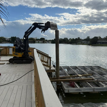 Floating Dock & Hinged Gangway