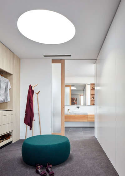 Contemporary Wardrobe by MMAD Architecture