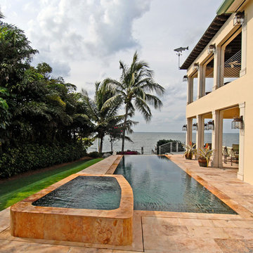 Key Largo, FL Residential - Negative Edge 1