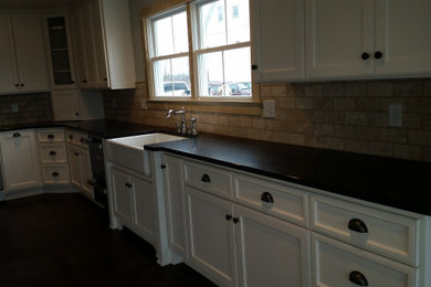 Kitchen - kitchen idea in Other