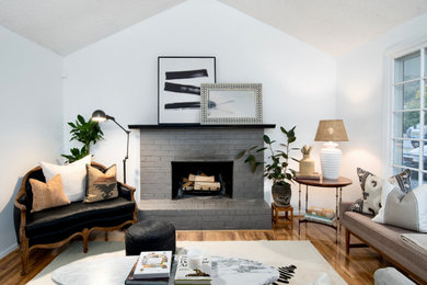 Inspiration for a transitional living room remodel in Nashville