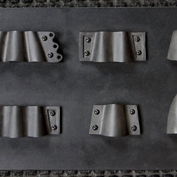 Hardware - Cabinet And Drawer Handle Pulls