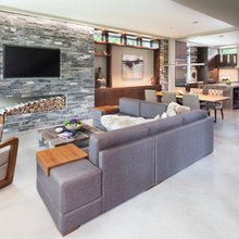 Living room/ Family room