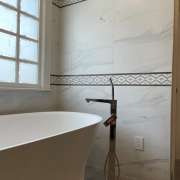 Contemporary French Bathroom