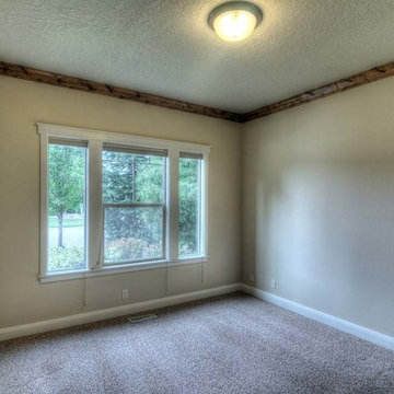 339 W Producer Dr in Paramount
