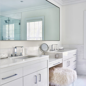 Contemporary White Hamptons Bathroom Vanity