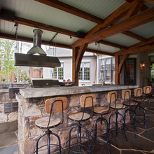 Outdoor Kitchen