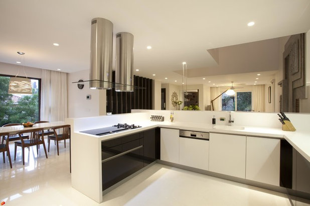 Look At These Semi Private Corner Kitchen To Full Open By Moriq