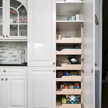 Kitchen & Closet Organization -- Lawrence, New York