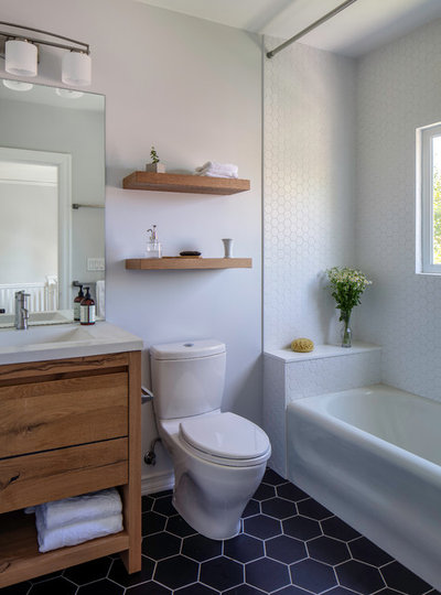 Transitional Bathroom by HDR Remodeling Inc.