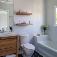 Alison’s Guest Bath
