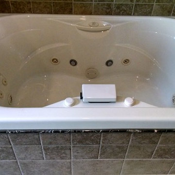 Old Bathroom In Allentown Redone