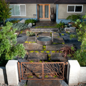 Contemporary Asian Front Yard