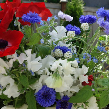 Slow Flowers Inspiration for American Flowers Week (June 28-July 4)