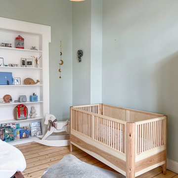 Modernes Kinder-/Babyzimmer