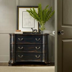 HUNTWELL COMMONS - Accent Chests And Cabinets