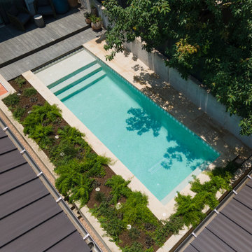 Texas Tiny Pools: Greyscale Striped Pool Waterline