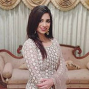 Divya Singhs foto