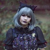 Maka Lee's photo