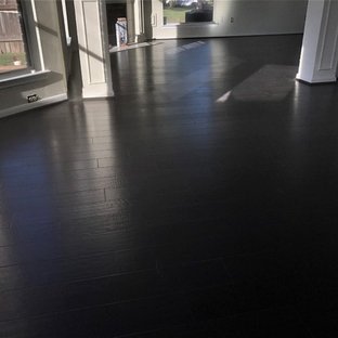 Mid-sized minimalist home design photo in Houston