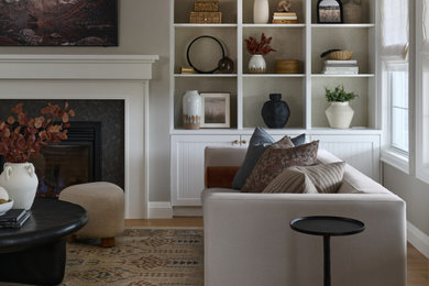 Transitional living room photo in Toronto