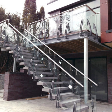 Glengowan residence balcony and exterior staircase