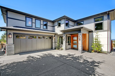 Trendy exterior home photo in Seattle