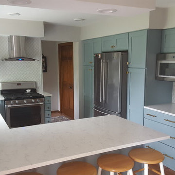 LEGACY SLATE KITCHEN