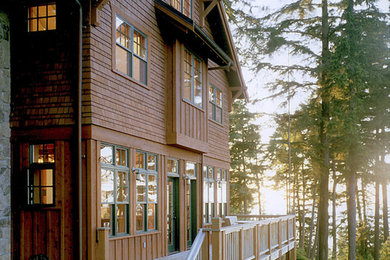 Design ideas for a traditional home design in Seattle.