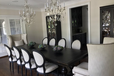 Inspiration for a transitional dining room remodel in Detroit