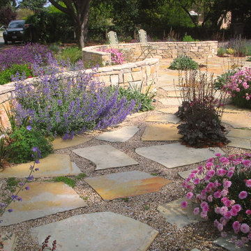 Lawn-Free